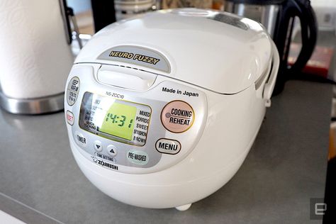 What we bought: A rice cooker whose greatest trick isn't actually rice | Engadget Zojirushi Rice Cooker, Best Rice Cooker, Asian Diet, Rice Maker, Rice On The Stove, Rice Cooker Recipes, Rice Cookers, Steel Cut Oats, Cooked Rice