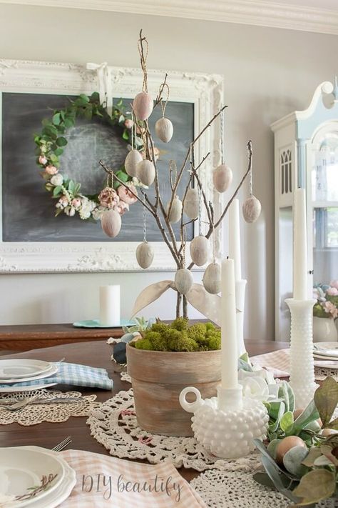 Easter Twig Tree, Easter Egg Tree Diy How To Make, Easter Trees Ideas, Easter Topiary Tree, Easter Tree Ideas, Easter Egg Tree Diy, Vintage Spring Aesthetic, Simple Easter Egg Designs, Spring Tree Decorations