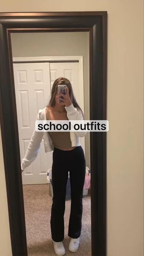 outfits ideas for school sweats Cute Outfits For Strict Dress Codes, Cute Fits With Leggings Winter, Outfits For Black Leggings, Outfits To Wear With Black Leggings, Monday School Outfits, Cute Casual Outfits With Leggings, Outfit Ideas Black Leggings, Outfit Ideas With Black Leggings, Comfortable School Outfits