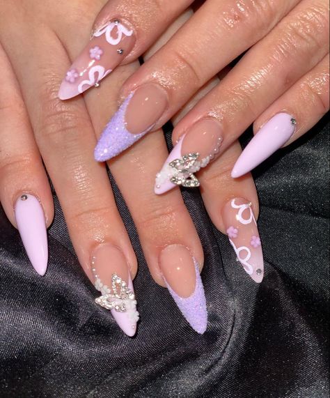 Purple French Tip, Lilac Nails Design, Quince Nails, Quinceanera Nails, Purple French, Purple Acrylic Nails, Lilac Nails, Romantic Nails, Lavender Nails