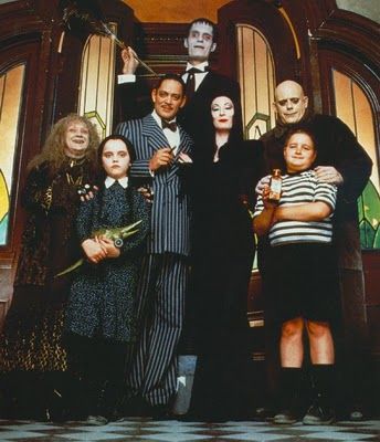 Addams Family Halloween Costumes, Addams Family Movie, Addams Familie, Addams Family Values, Addams Family Costumes, Anjelica Huston, The Rocky Horror Picture Show, Morticia Addams, Adams Family