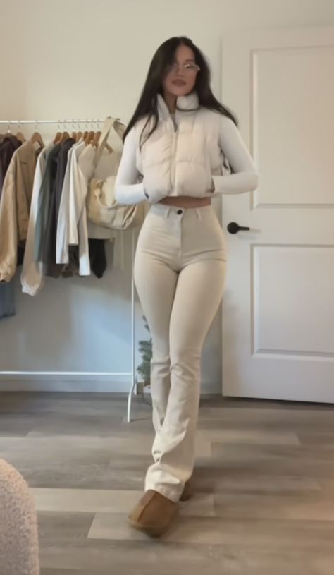 #fashion, #style, #outfitinspiration, #beauty Beige Flares Outfit, Beige Flare Jeans Outfit, Flared Pants Outfit Winter, Soft Baddie Outfits, Flare Pants Outfit Winter, Winter Outfit Baddie, Winter Baddie Outfits Casual, Flare Jeans Outfit Aesthetic, Girly Fall Outfits