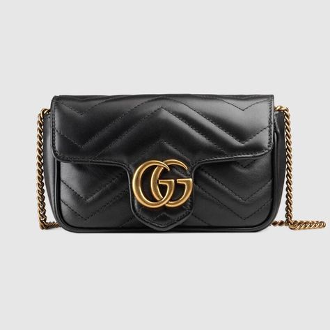 Gg Marmont Super Mini Bag, Black Gucci Bag, Gg Marmont Mini Bag, Gucci Gg Marmont Matelasse, Gucci Mini, Gucci Gifts, Gg Marmont, Mini Purse, Gucci Handbags