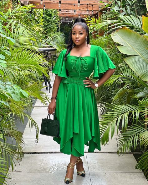 Silk Material Gown Styles, Materials Styles For Ladies In Nigeria, Material Gown Styles In Nigeria, Material Gown, Veekee James, Materials Gown Style, Nigerian Fashion Designers, Nigerian Fashion, 2piece Outfits