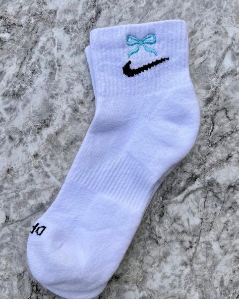 https://heyhoneyembroidery.etsy.com/listing/1688151760 Socks Coquette, Cute Socks Aesthetic, Girly Socks, Ribbon Socks, Socks Bow, Girly Christmas Gifts, Socks Aesthetic, Pretty Socks, Bow Light