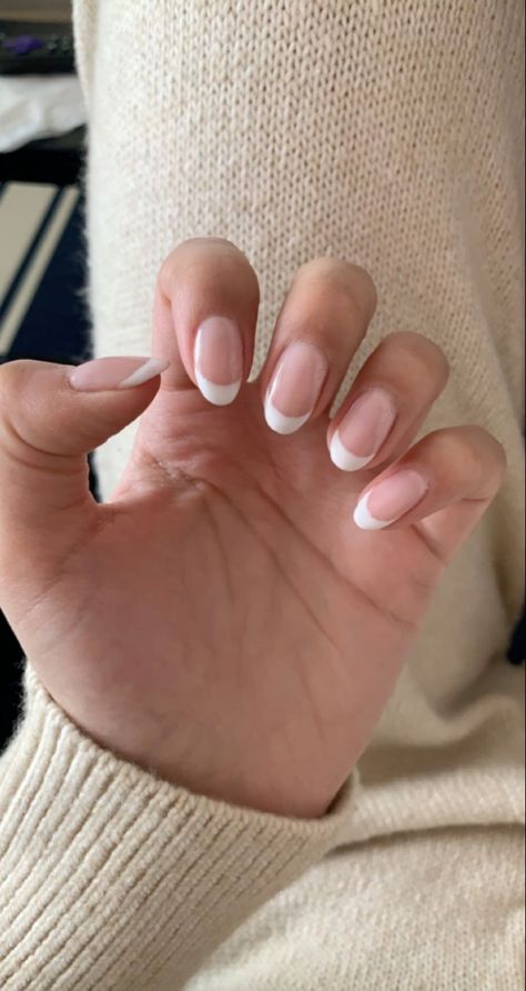 Classic Wedding Nails French Manicures, Shellac French Tip Natural Nails, Milky French Manicure Oval, French With Bubble Bath, Wedding Day French Manicure, Opi Gel French Manicure Colors, Classic French Manicure Acrylic, Opi Bubble Bath French Manicure, French Manicure Classic