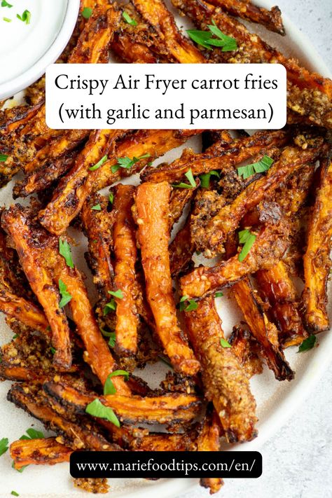 These Air Fryer carrot fries are as crispy and crunchy as regular French fries! With freshly grated Parmesan cheese to add a bit more flavor, it's a great side dish the whole family will love, trust me! In any case, mines adores it. Carrot French Fries, Parmesan Roasted Carrot Fries, Carrot Fries Air Fryer, Air Fried Carrots, Air Fryer Carrot Fries, Air Fryer Carrots, Viral Recipes, Carrot Fries, Starter Recipes