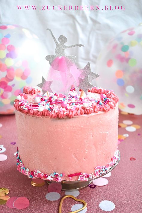 Rezept für eine Ballerina Torte, gefüllt mit Pfirsichen. Ein kleiner Mädchentraum Ballerina Cake, Ballerina Party, Princess Kids, Pink Ballerina, 4th Birthday, 2nd Birthday, Sprinkles, Girl Birthday, Fondant