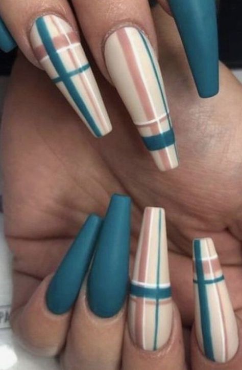 Teal Plaid Nails, Fall Nail Designs Plaid, Blue Plaid Nail Designs, Blue Thanksgiving Nails, Dark Teal Nails Designs, Brown And Blue Nails, Cute Nails Inspiration, Abstract Art Nails, Tartan Nails