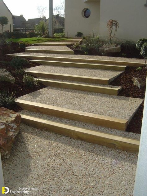 33 Amazing Ideas To Make Your Own Steps In Your Garden - Engineering Discoveries Sloped Backyard Landscaping, Landscape Stairs, Landscape Steps, Sloped Backyard, Garden Stairs, Outdoor Steps, Hillside Landscaping, Sloped Garden, Garden Walkway