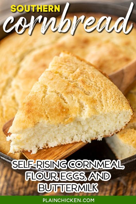 Crackling Cornbread, Easy Southern Cornbread, Sour Cream Cornbread, Easy Homemade Cornbread, Southern Cornbread Recipe, White Corn Meal, Southern Cornbread Dressing, Easy Cornbread Recipe, Best Cornbread Recipe