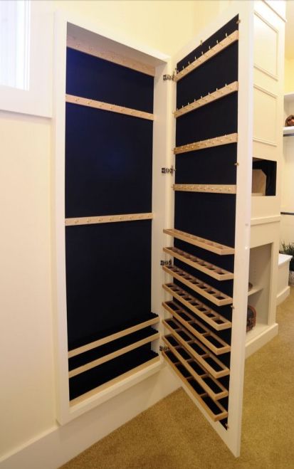 Small Master Closet, Master Closets, Master Closet Design, Master Closet Organization, Jewelry Storage Ideas, Jewelry Closet, Small Closet Space, Jewerly Organizer, Home Closet