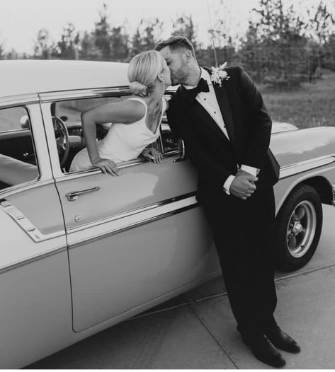 Classic Car Wedding, Car Engagement Photos, Classic Car Photoshoot, Vintage Engagement Photos, Wedding Shot List, Vintage Car Wedding, Amber Fillerup Clark, Amber Fillerup, Engagement Pictures Poses