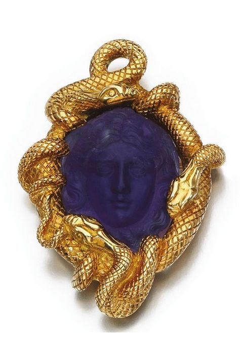 Amethyst Brooch, Serpent Jewelry, Necklaces With Meaning, Bijoux Art Nouveau, Antique Filigree, Holiday Earrings, Cameo Jewelry, Snake Jewelry, Art Nouveau Jewelry