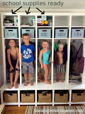 Diy Locker, Laundry Room/mud Room, Mudroom Lockers, Mudroom Laundry Room, Mudroom Ideas, Diy Entryway, Mudroom Laundry, Laundry Mudroom, Mud Rooms