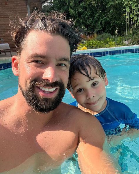 Widowed Dad Michael Allio Says Son Is in 'Good Hands' While He's Filming 'Bachelor in Paradise' Bachelor In Paradise, Surgeon Doctor, Single Dad, Bachelor Nation, The Bachelorette, Kindergarten First Day, Entertainment Tonight, Dad Son, Single Dads