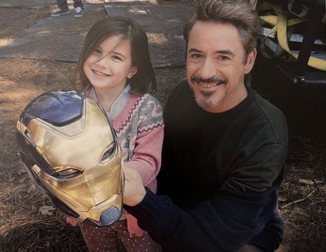 Tony And Morgan, Angela Marvel, Stark Family, Dr Marvel, Toni Stark, Avengers Cast, Marvel Photo, Marvel Images, Marvel Actors