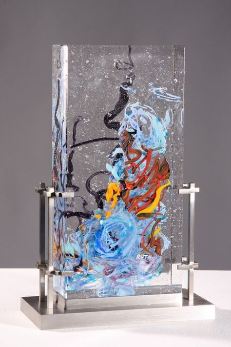 Sculpture David, Art For Interior Design, City Of Glass, Sculpture Studio, Melting Glass, Industrial Architecture, Contemporary Glass Art, Cast Glass, Crystal Resin