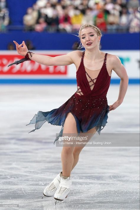 Amber Glenn, Figure Skating Costumes, Ice Skating Dresses, Figure Skating Dresses, Skating Dresses, Figure Skater, Team Usa, Ice Skating, Figure Skating