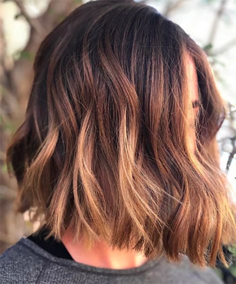 Autumn Bob Hair, Autumn Hair Balayage, Autumn Balayage, Balayage Brunette Short, Brown Balayage Bob, Copper Balayage, Balayage Bob, Autumn Hair, Colour Ideas