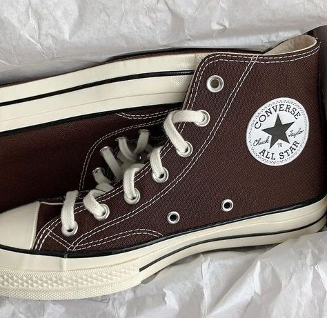 Converse 70s, Brown Converse, Converse Brown, Converse Chuck 70, Fancy Shoes, Hype Shoes, Shoe Inspo, Don't Speak, Chuck 70