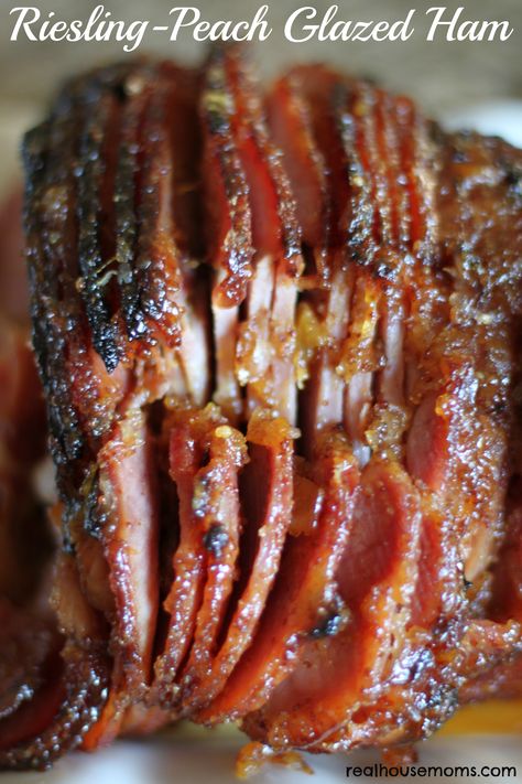 Riesling-Peach Glazed Ham Ham Thanksgiving, Ham Recipe, Glazed Ham, Ham Glaze, Ham Recipes, Thanksgiving Menu, Pork Dishes, Riesling, Menu Ideas