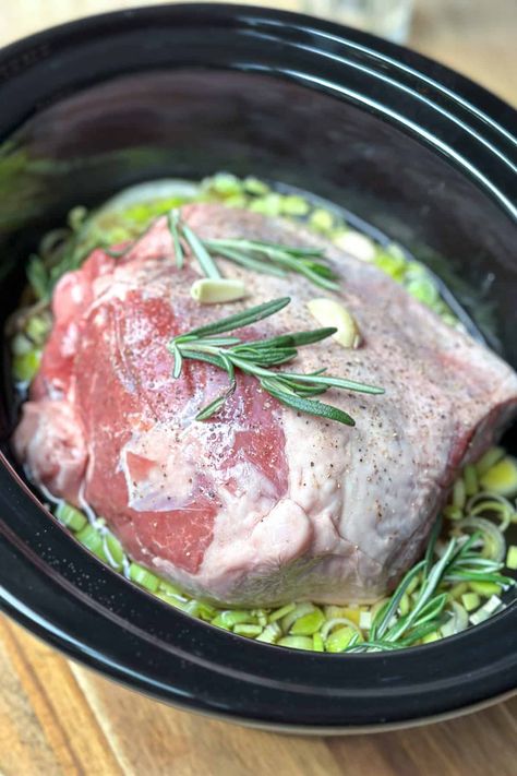 Make a holiday-worthy Crockpot Lamb Roast with this simple recipe. Tender and juicy meat slow-cooked with savory sauce and aromatic herbs. Lamb Recipes Crockpot, Crockpot Lamb, Roast Crockpot, Simple Crockpot, Leek Recipes, Slow Cooked Lamb, Crockpot Roast, Lamb Roast, Savory Sauce