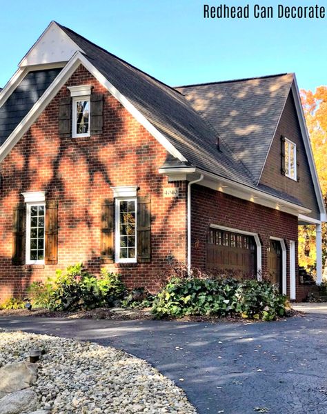 Red Brick Garage, Paint Colors With Red Brick, Best House Paint Colors, Black Brick House Exterior, Red Brick Colonial, Dark Blue Paint Color, Colors With Red Brick, Red Brick House Exterior, House Paint Colors