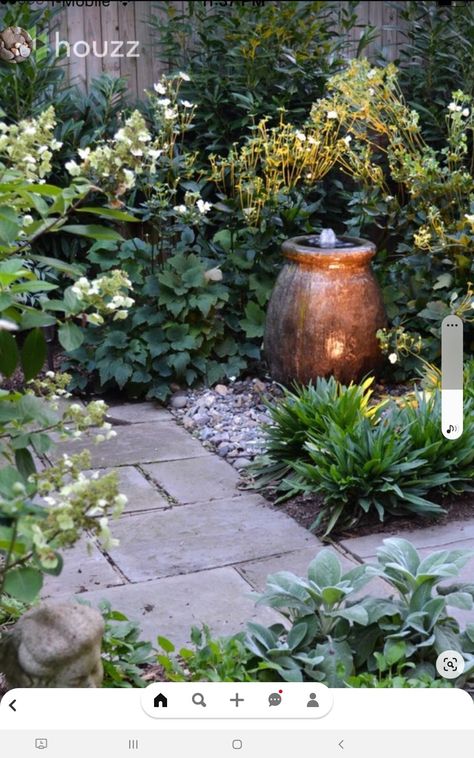 Small Garden Fountain, Small Japanese Garden, Garden Pathways, Space Garden, Shade Garden Plants, Cottage Garden Design, Have Inspiration, Woodland Garden, Garden Pathway