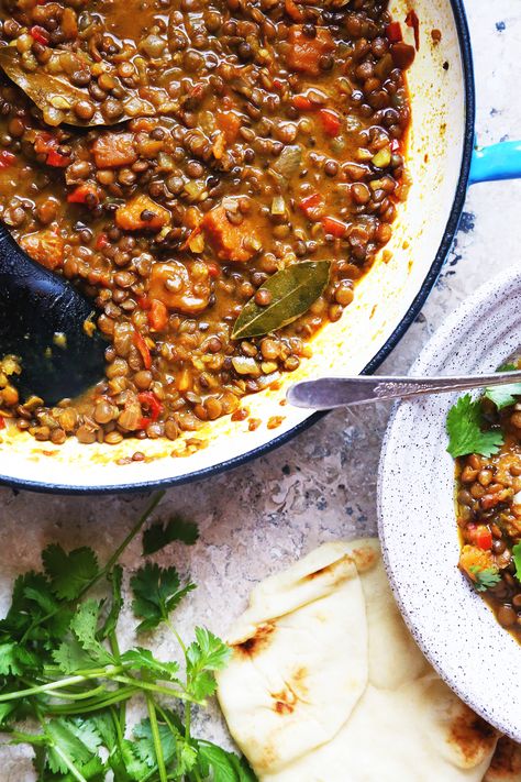 Butternut Squash and Lentil Stew - Supper With Michelle Butternut Squash Dinner, Butternut Squash Stew, Easy Butternut Squash, Eating Healthier, Butternut Squash Recipes, Lentil Stew, Hearty Stews, Lentil Recipes, Butternut Squash Soup