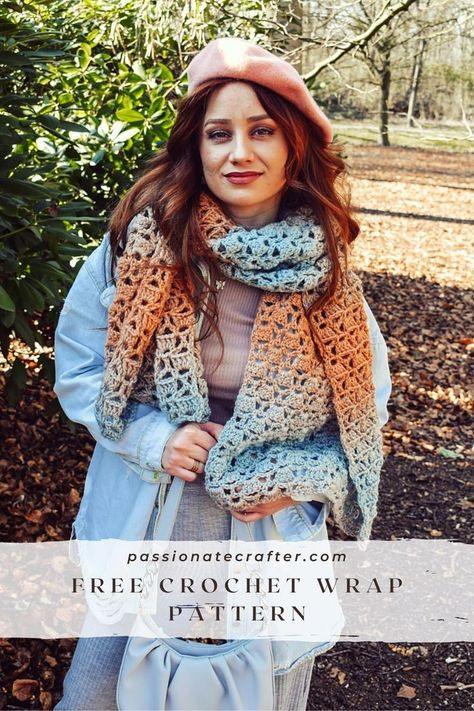 Free easy and fast crochet wrap/scarf. Beginner-friendly pattern. Modern and stylish looking wrap, made by using self-striped yarn. Lionbrand Scarfie yarn. Scarfie Yarn, Crochet Triangle Scarf, Fast Crochet, Crochet Wrap Pattern, Easy Wrap, Cozy Crochet Patterns, Crochet Cowl Pattern, Spring Nights, Crochet Shawl Pattern Free