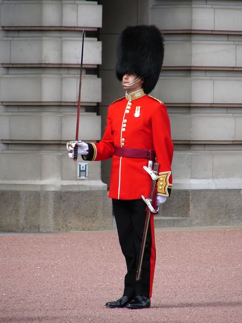 The Officer In Charge - Changing Of The Guard, Buckingham Palace | Flickr - Photo Sharing! Changing Of The Guard, The Guard, Buckingham Palace, A Man, Palace, London, Red