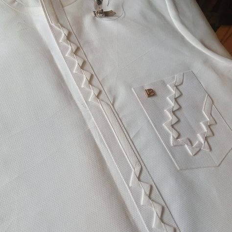 White Native Design For Men, Designs For Men, Design For Men, Pocket Design Fashion Style, Men Pocket Design, Pockets Fashion Details, Agbada Designs For Men, Man Fashion Style, Pocket Design Fashion