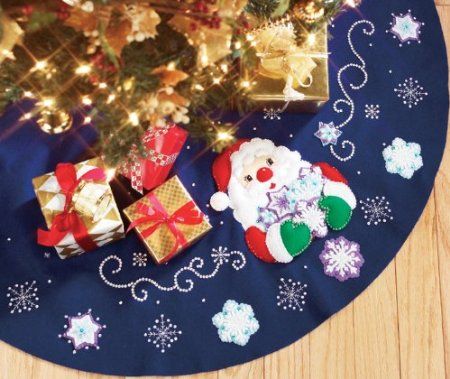 Snowflake Tree Skirt, Felt Tree Skirt, Christmas Stocking Kits, Felt Christmas Stockings, Santa Tree, Christmas Craft Kit, Felt Tree, Applique Kit, 12 December