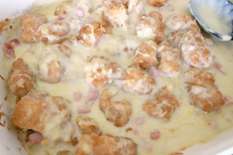 Chicken Nugget Recipes Dinners, Chicken Nugget Casserole, Easy Chicken Cordon Bleu Casserole, Cordon Bleu Chicken, Easy Chicken Cordon Bleu, Cordon Bleu Casserole, Frozen Chicken Nuggets, Chicken Cordon Bleu Casserole, Chinese Chicken Recipes