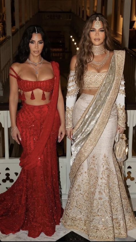 Anant Ambani And Radhika Merchant, Ambani Wedding, Estilo Kim Kardashian, Radhika Merchant, Anant Ambani, Trendy Outfits Indian, Bollywood Dress, Celebrity Casual Outfits, Celebrity Wedding Dresses