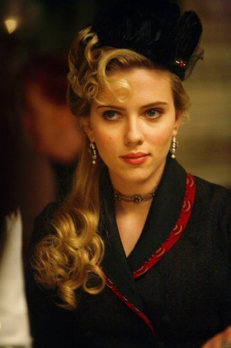 Scarlett Johansson Through the Years Carol Danvers, French Twist Hair, Christopher Nolan, Olivia Wilde, Manhattan New York, Kristen Stewart, Twist Hairstyles, Black Widow, Scarlett Johansson