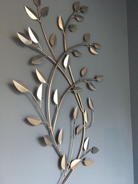 Picture Wall Decor Ideas, Aesthetic Picture Wall, Gold Metal Wall Decor, Metal Wall Decor Living Room, Abstract Decorative Painting, Sheet Metal Art, Metal Wall Art Living Room, Steel Wall Art, Abstract Metal Wall Art