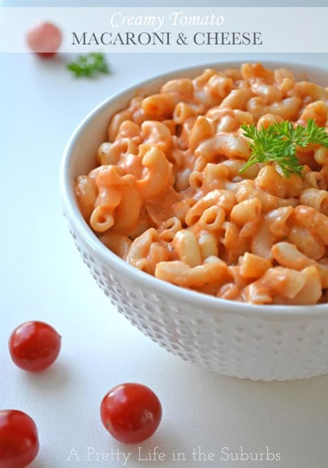 Creamy Tomato Macaroni & Cheese Tomato Macaroni, Macaroni Cheese, Tomato Recipes, School Lunches, Mac N Cheese, Spaghetti Squash, Nom Nom Nom, Tomato Paste, Yummy In My Tummy