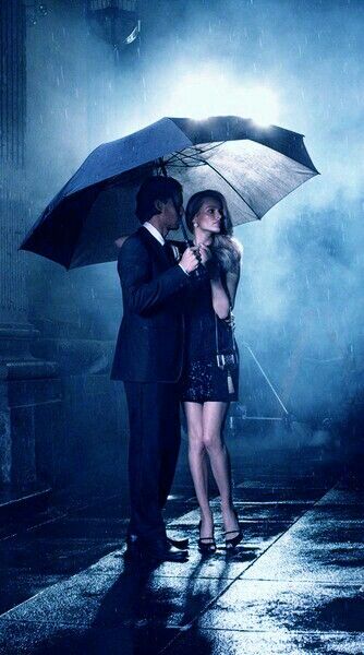 * Umbrella In The Rain, Under An Umbrella, Image Couple, Louis Vuitton Travel, Love Rain, Under My Umbrella, Singing In The Rain, Walking In The Rain, Dancing In The Rain