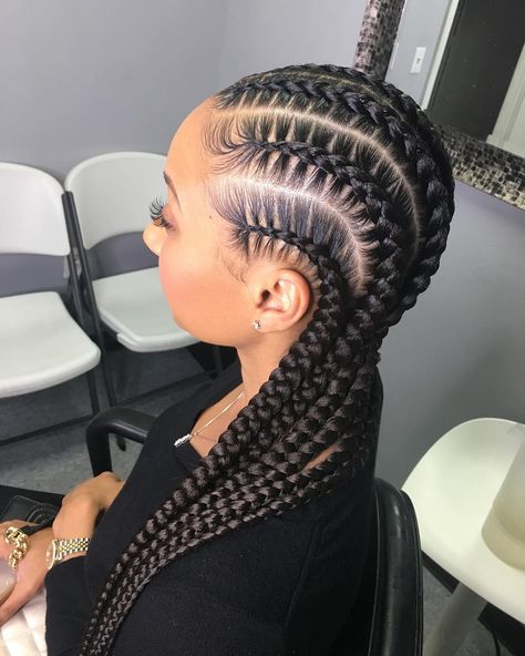 Hairstyles Black Girls Weave, Simple Weaving Hairstyles, Simple Hairstyles Braids, Weaving Hairstyles, Weave Braids, Simple Weaving, Weave Hairstyles Braided, Simple Hairstyles, Ethnic Hairstyles