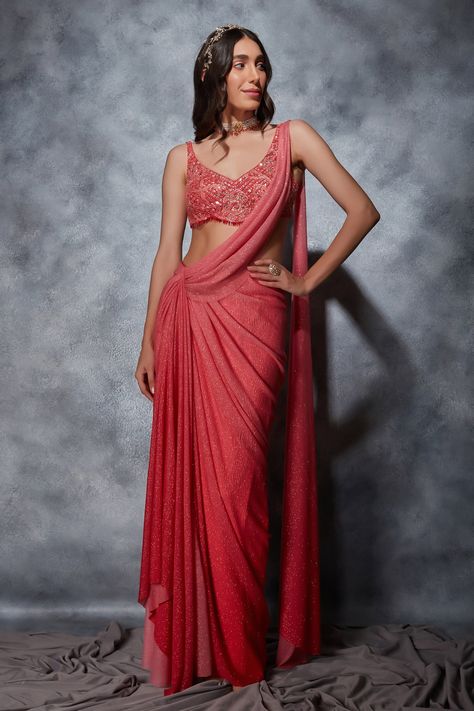 Buy Red Glitter Jersey Embroidered Bead Broad Pre-draped Saree With Blouse For Women by Saaj by Ankita Online at Aza Fashions. Sagan Outfits For Bridesmaid, Red Dress Outfit Indian, Indowestern Saree Draping, Wedding Guest Saree, Broad V Neck, Drape Sari, Petal Embroidery, Desi Casual, Bead Mirror