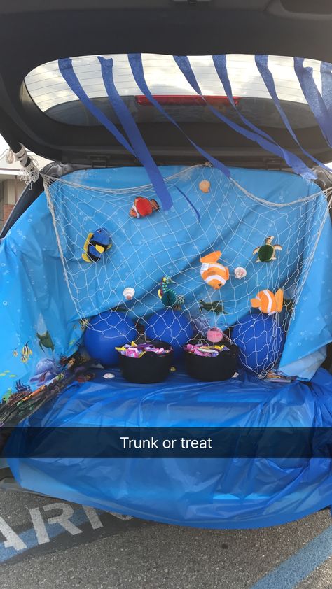 Under the sea themed trunk or treat. Church Trunk, Halloween Block Party, Trunker Treat Ideas, Trunk Or Treat Ideas, Handy Manny, Halloween Class Party, Babymoon Photos, Underwater Theme, Under The Sea Theme