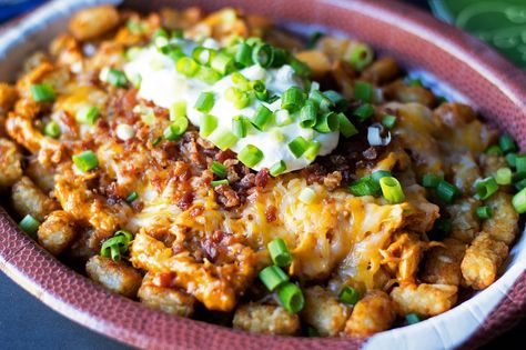 Fiesta-Ranch-Chicken-Tatchos Fiesta Ranch Chicken, Chicken Totchos, Totchos Recipe, Quick Dinners, Tater Tots, Ranch Chicken, Football Food, Mexican Recipes, Rotisserie Chicken