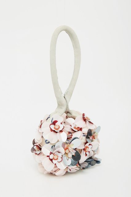 ASOS Big Flower Embellished Grab Clutch Bag Embellished Purses, Bridal Clutch Bag, Diy Clutch, Flower Handbag, Bridal Clutch, Stylish Handbags, Flower Bag, Top Handle Handbags, Floral Fashion