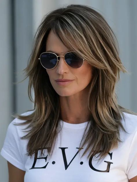 2025 Womens Haircuts, Hairstyles For Menopausal Women, 2024 Curtain Bangs, Haircut 2025 Trends, Hair Styles 2025 Women, 2025 Hairstyles For Women, Hairstyles 2025 Trends Women, Hair Styles 2025, Haircut 2025 Trends Women