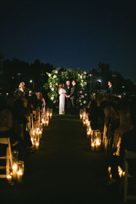 Wedding At Night Outdoor, Backyard Night Wedding, Dusk Wedding Ceremony, Aisle For Wedding, Night Wedding Ceremony, Evening Wedding Ceremony, Outdoor Night Wedding, Night Ceremony, Wedding Aisle Outdoor