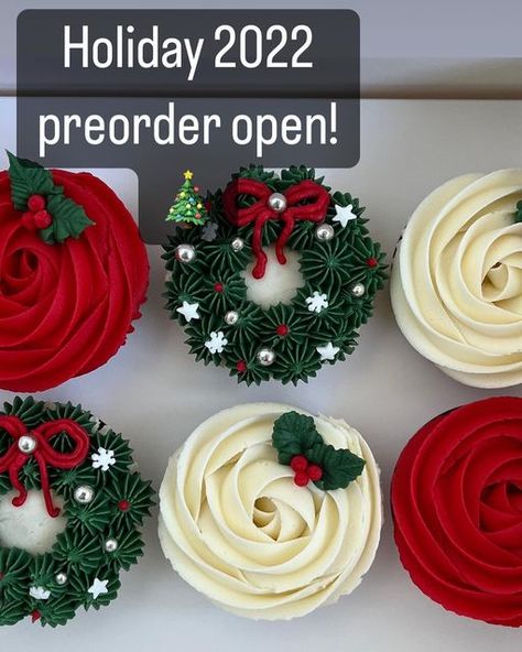 Buttercream Boutique on Instagram: "If you’ve tried ordering our Holiday designs recently, please clear your browsing history/cache before trying to order again. We appreciate your patience and support!" Holiday Cupcake Designs, Cupcake Designs Christmas, Cupcake For Christmas, Christmas Cupcake Design, Christmas Cupcakes Designs, Christmas Cake Cups, Aesthetic Christmas Cupcakes, Christmas Cupcakes Decoration Ideas Xmas, December Cupcakes Ideas