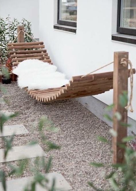 Outdoor Bed Ideas, 2x4 Projects, Backyard Hammock, Diy Pergola, Deck Furniture, Bed Ideas, Outdoor Deck, Wooden Bench, Bathroom Wallpaper