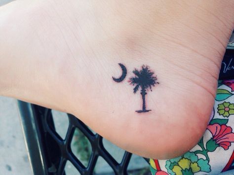 South Carolina- Palm tree tattoo South Carolina Tattoo, Tree Tattoo Ankle, Palm Tree Tattoo Ankle, Tattoo Tree, Tree Tattoo Designs, Palm Tree Tattoo, Tattoos For Black Skin, E Tattoo, Trendy Tree